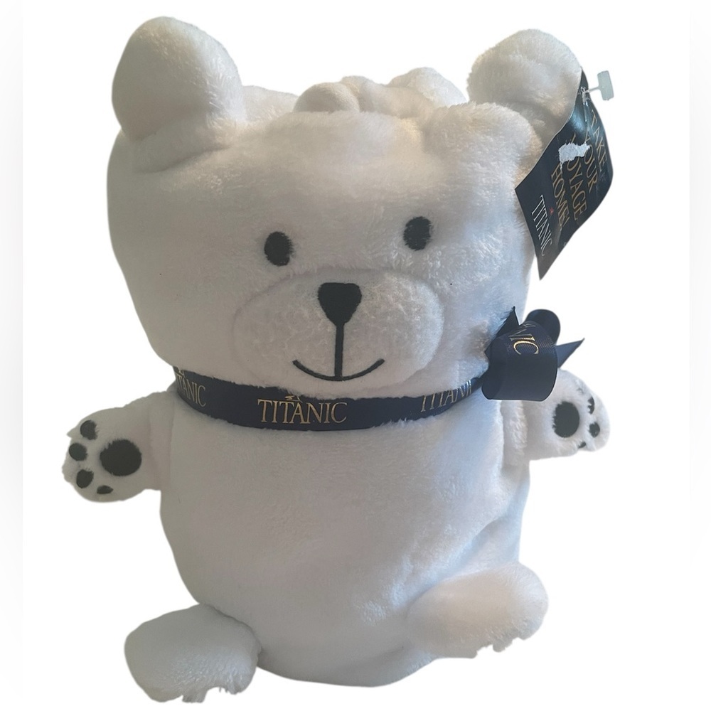 Titanic Museum White Plush Polar Bear Blanket Bear Navy Accents NWT